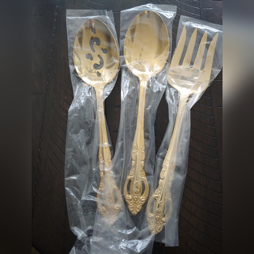 Elegant Gold Plated Serving Utensil Set